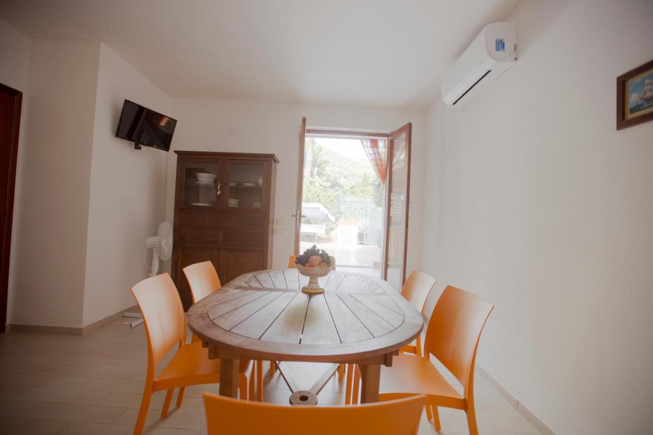 Appartamenti Cala Azzurra สโกเปลโล ภายนอก รูปภาพ